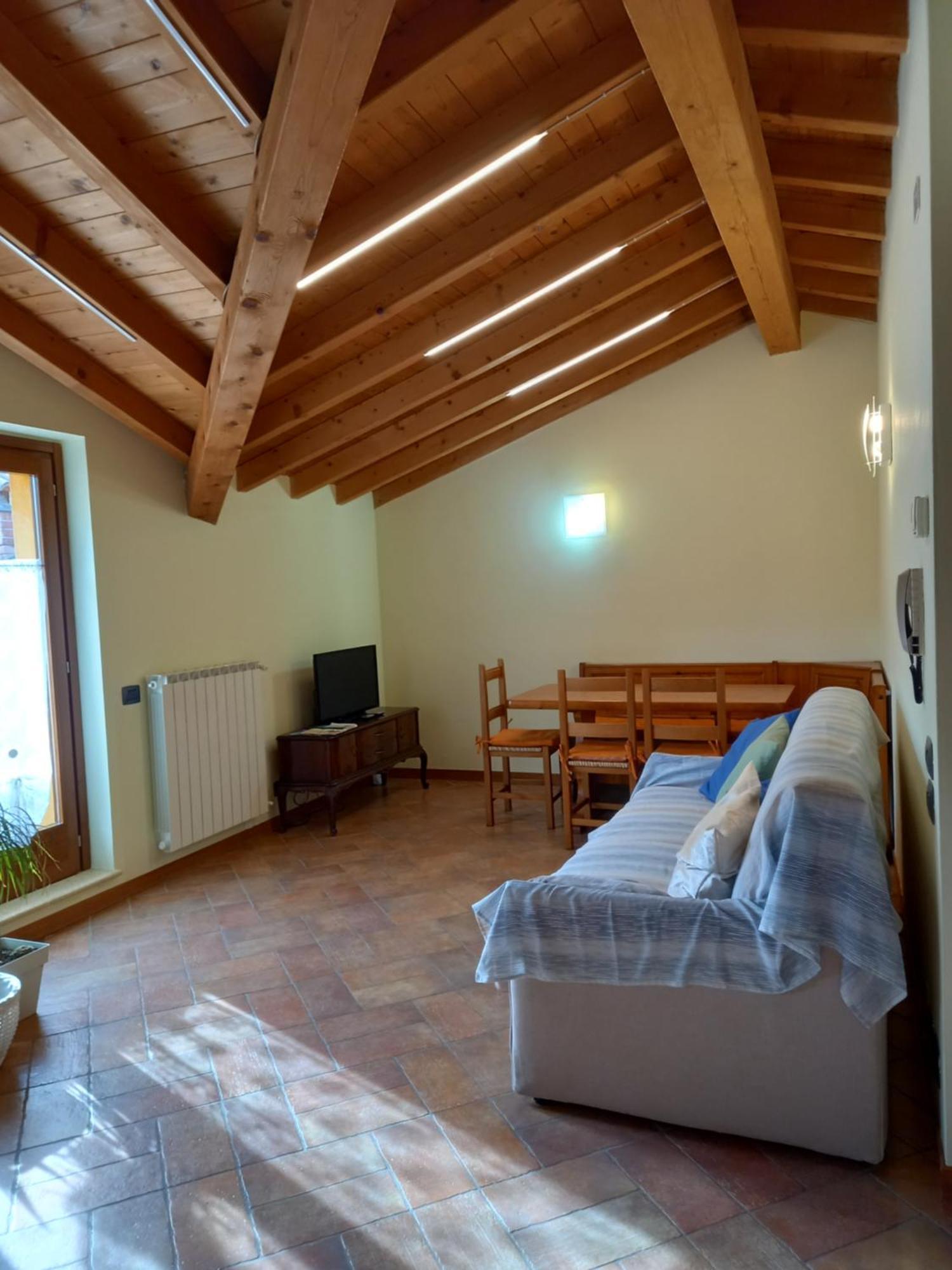 Casa Vacanze Tania Somendenna Exteriör bild